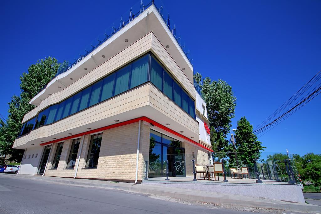 Hotel Eden Tulcea Exterior foto